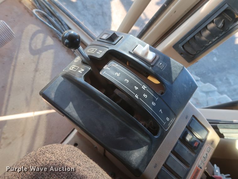 image for item DJ1826 2001 Caterpillar 140H  motor grader