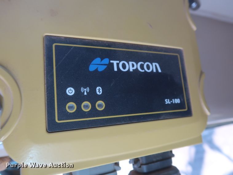 image for item DJ1826 2001 Caterpillar 140H  motor grader