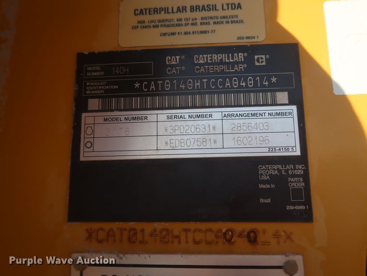 image for item DJ1826 2001 Caterpillar 140H  motor grader