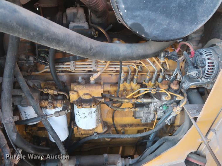 image for item DJ1827 2006 John Deere 772D  motor grader