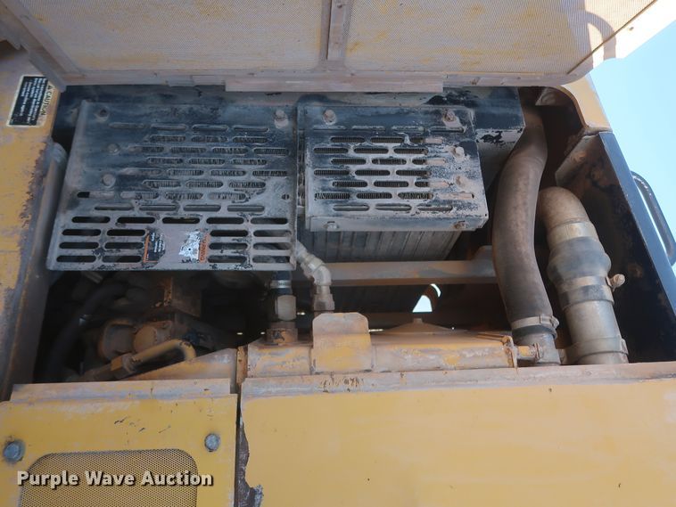 image for item DJ1827 2006 John Deere 772D  motor grader