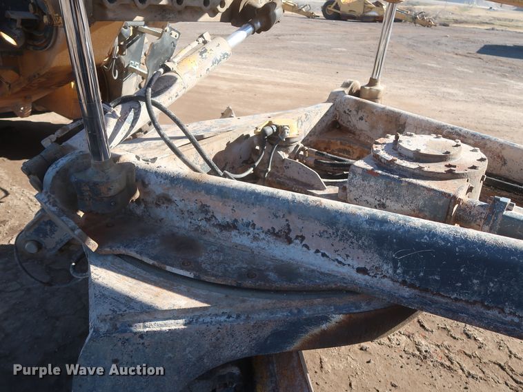 image for item DJ1827 2006 John Deere 772D  motor grader