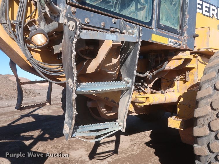 image for item DJ1827 2006 John Deere 772D  motor grader