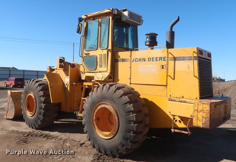 image for item DJ1828 1992 John Deere 644E  wheel loader