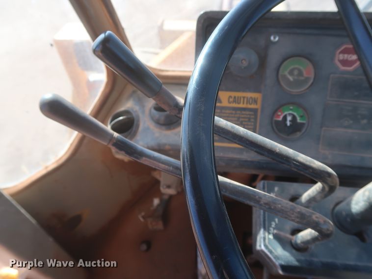 image for item DJ1828 1992 John Deere 644E  wheel loader