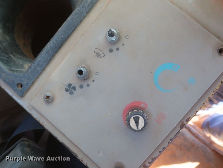 image for item DJ1828 1992 John Deere 644E  wheel loader