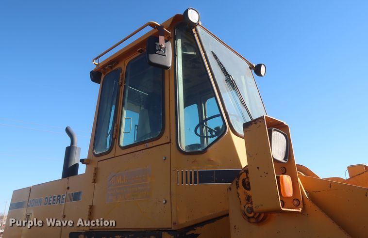 image for item DJ1828 1992 John Deere 644E  wheel loader