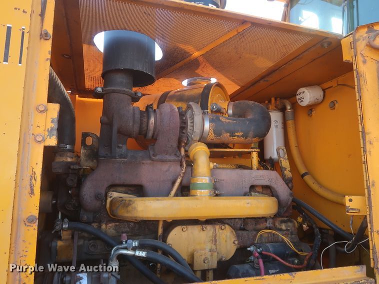 image for item DJ1828 1992 John Deere 644E  wheel loader