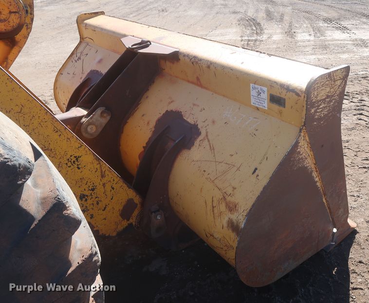 image for item DJ1828 1992 John Deere 644E  wheel loader