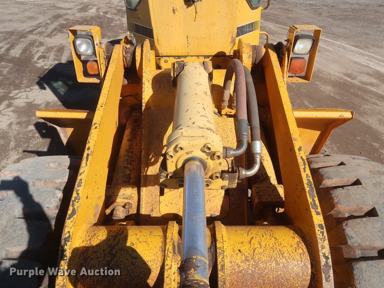 image for item DJ1828 1992 John Deere 644E  wheel loader