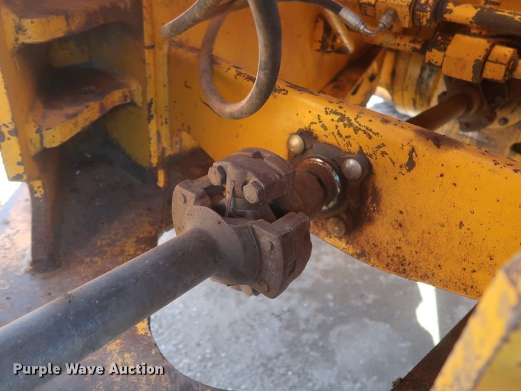 image for item DJ1828 1992 John Deere 644E  wheel loader