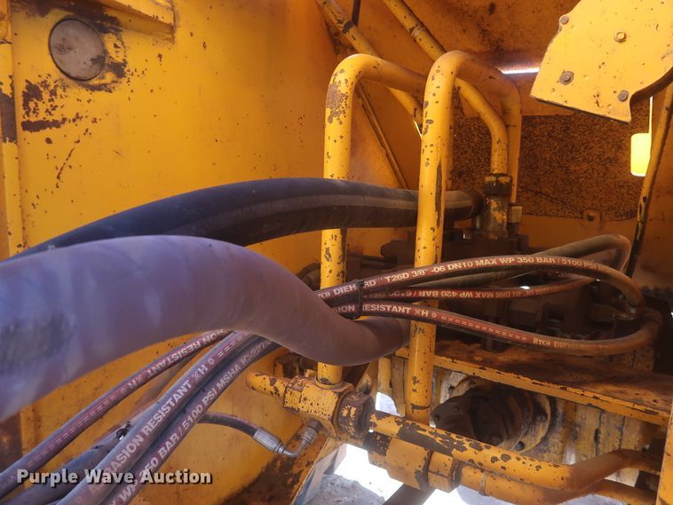 image for item DJ1828 1992 John Deere 644E  wheel loader