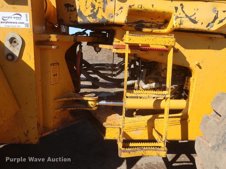 image for item DJ1828 1992 John Deere 644E  wheel loader