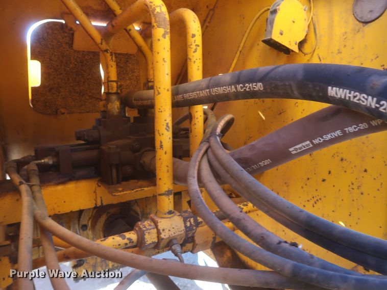 image for item DJ1828 1992 John Deere 644E  wheel loader