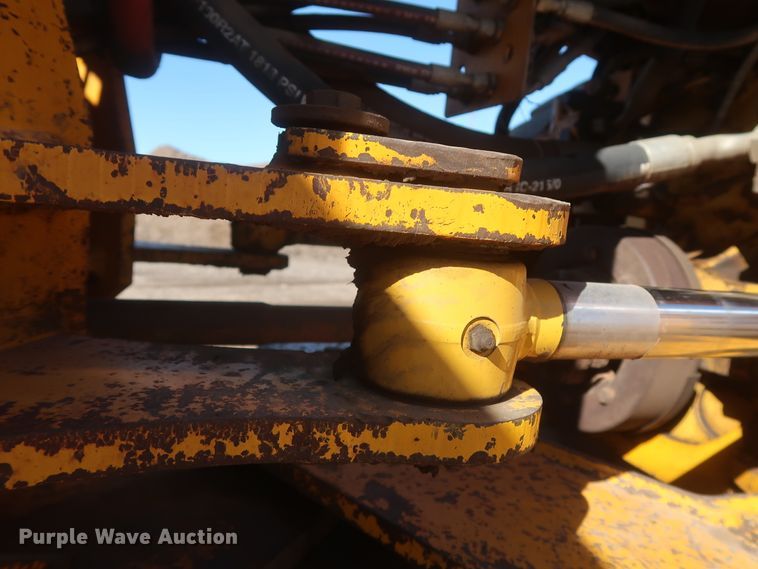 image for item DJ1828 1992 John Deere 644E  wheel loader