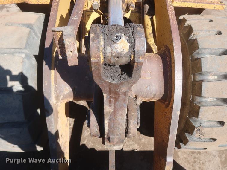 image for item DJ1829 1996 Caterpillar 970F  wheel loader