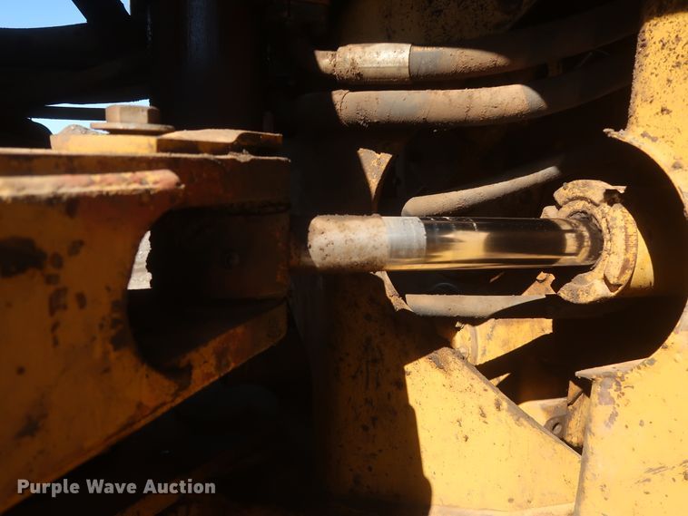 image for item DJ1829 1996 Caterpillar 970F  wheel loader