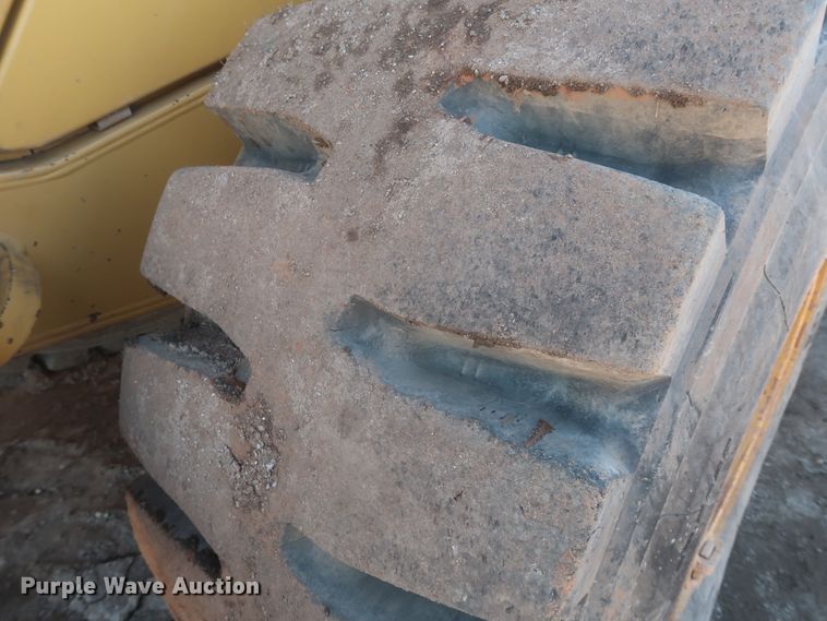 image for item DJ1829 1996 Caterpillar 970F  wheel loader