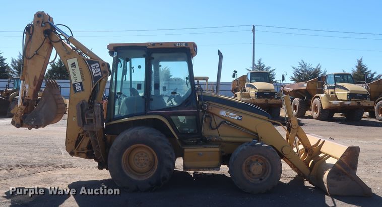 image for item DJ1832 2004 Caterpillar 420D  backhoe