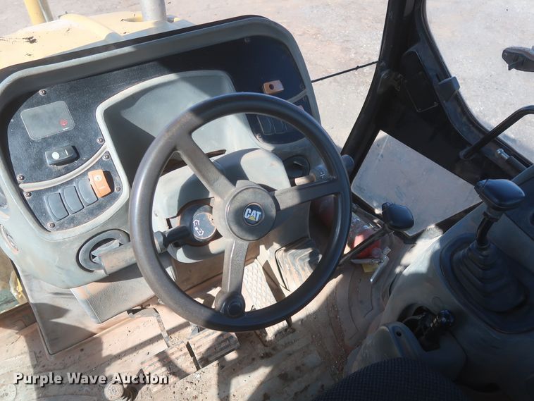 image for item DJ1832 2004 Caterpillar 420D  backhoe