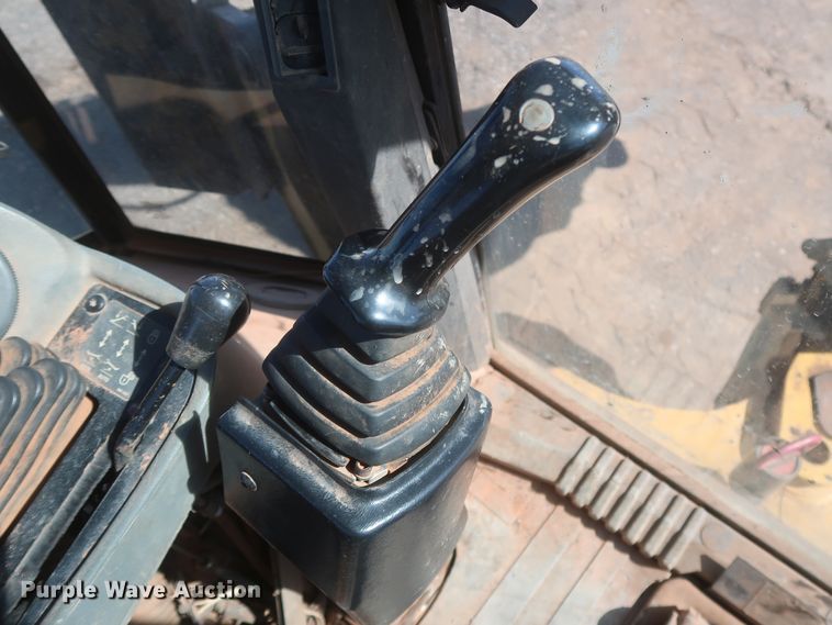 image for item DJ1832 2004 Caterpillar 420D  backhoe