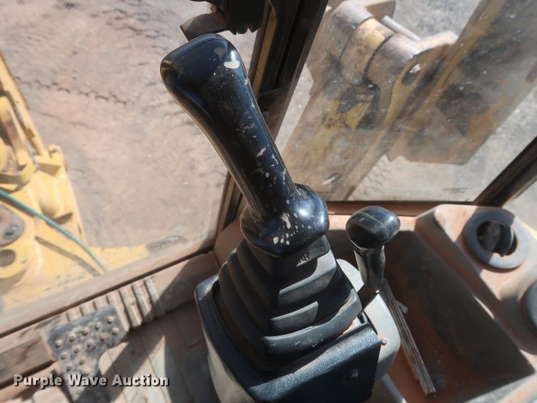 image for item DJ1832 2004 Caterpillar 420D  backhoe