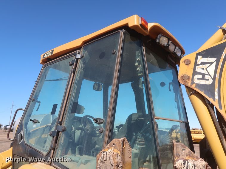 image for item DJ1832 2004 Caterpillar 420D  backhoe