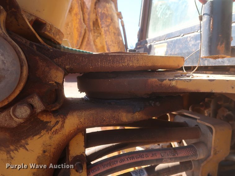 image for item DJ1832 2004 Caterpillar 420D  backhoe