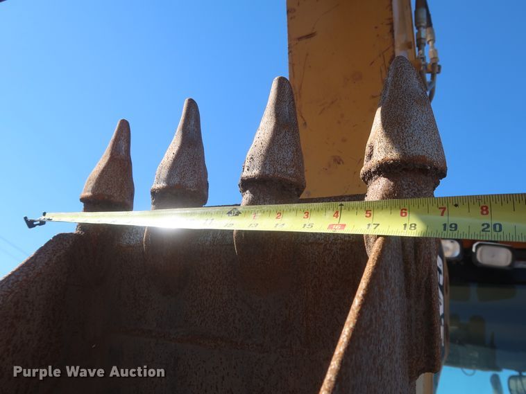 image for item DJ1832 2004 Caterpillar 420D  backhoe