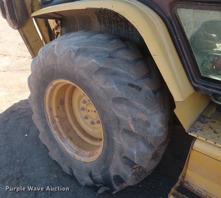 image for item DJ1832 2004 Caterpillar 420D  backhoe