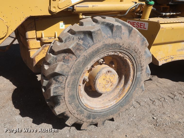 image for item DJ1832 2004 Caterpillar 420D  backhoe