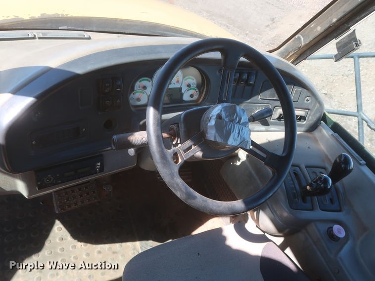 image for item DJ1836 2006 Caterpillar 740  haul truck