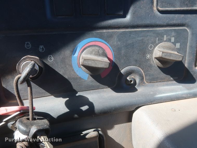 image for item DJ1836 2006 Caterpillar 740  haul truck