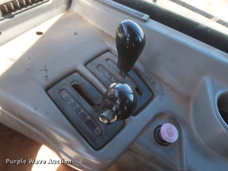 image for item DJ1836 2006 Caterpillar 740  haul truck