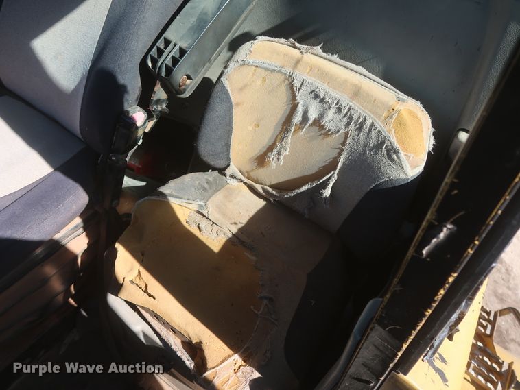 image for item DJ1836 2006 Caterpillar 740  haul truck