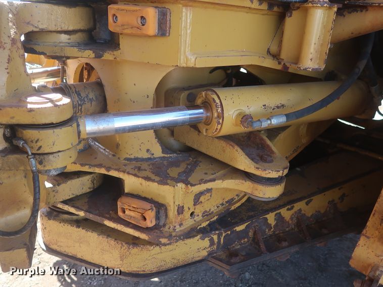 image for item DJ1836 2006 Caterpillar 740  haul truck