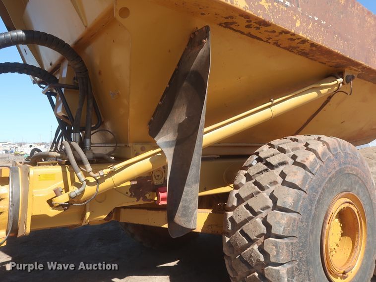 image for item DJ1836 2006 Caterpillar 740  haul truck