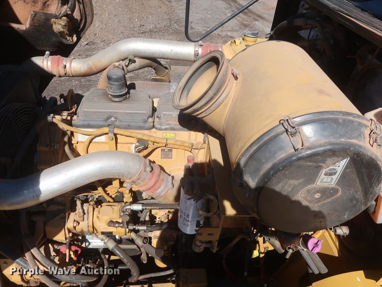 image for item DJ1836 2006 Caterpillar 740  haul truck