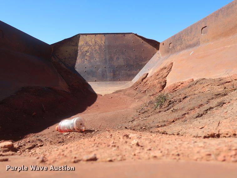 image for item DJ1836 2006 Caterpillar 740  haul truck