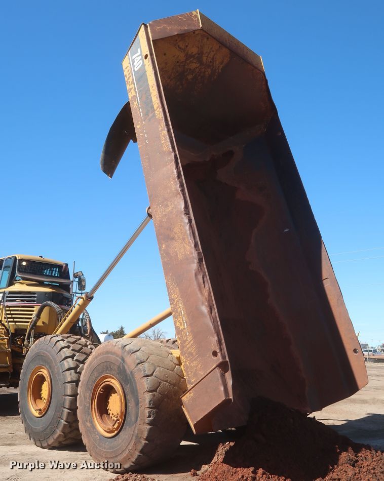 image for item DJ1836 2006 Caterpillar 740  haul truck