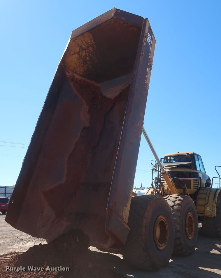 image for item DJ1836 2006 Caterpillar 740  haul truck