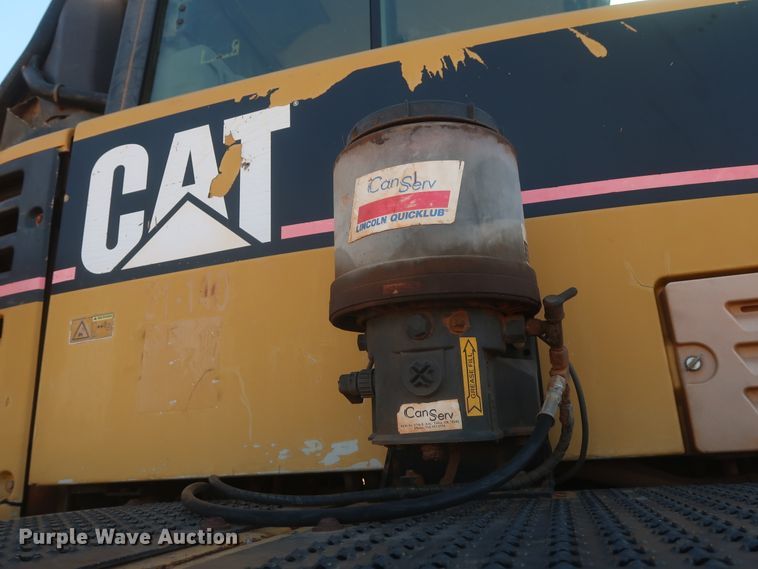 image for item DJ1836 2006 Caterpillar 740  haul truck