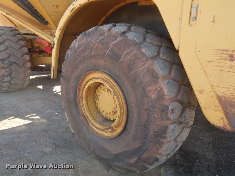 image for item DJ1836 2006 Caterpillar 740  haul truck