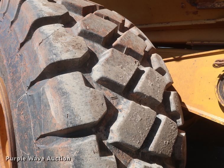 image for item DJ1836 2006 Caterpillar 740  haul truck