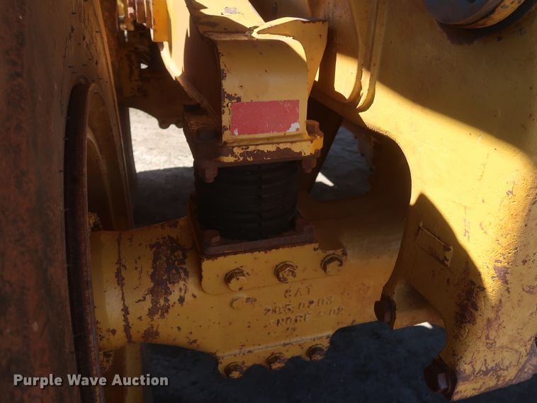 image for item DJ1836 2006 Caterpillar 740  haul truck