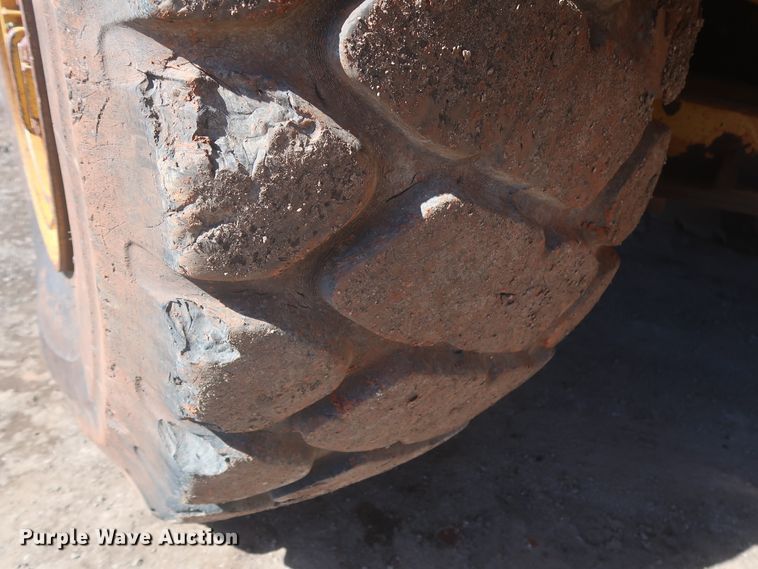 image for item DJ1836 2006 Caterpillar 740  haul truck