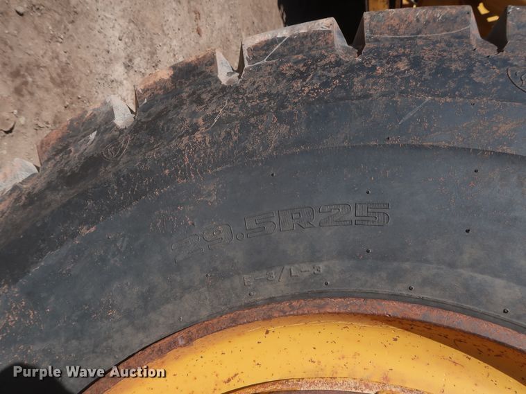 image for item DJ1836 2006 Caterpillar 740  haul truck