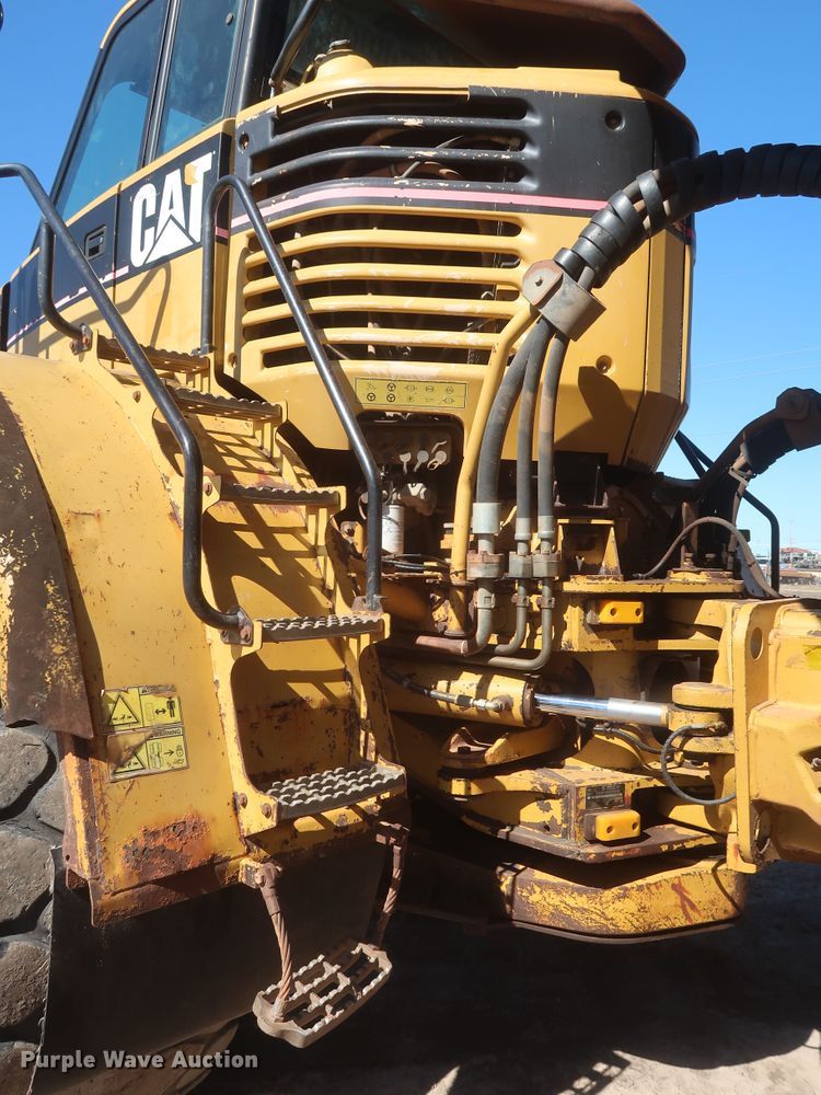 image for item DJ1837 2006 Caterpillar 740  haul truck