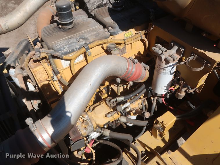 image for item DJ1837 2006 Caterpillar 740  haul truck