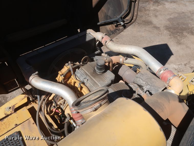 image for item DJ1837 2006 Caterpillar 740  haul truck